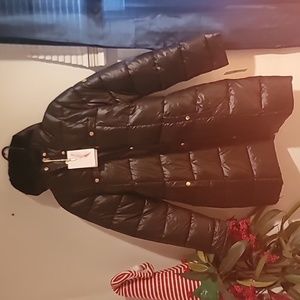 Women's Black Reversible Shiny Cire Puffer To Faux Fur
